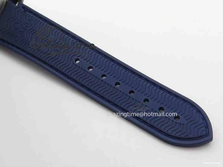 0203 Chic Planet Ocean Master Chrono 45mm SS OM 1:1 Best Edition Blue Dial On Blue Rubber Strap A 8172